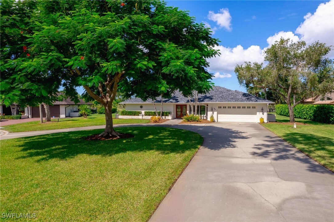 Foto principal - 1972 Countess Ct