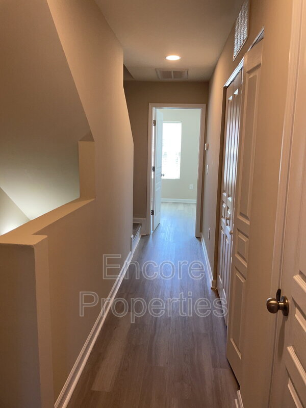Foto del edificio - 2916 Berkeley Springs Pl