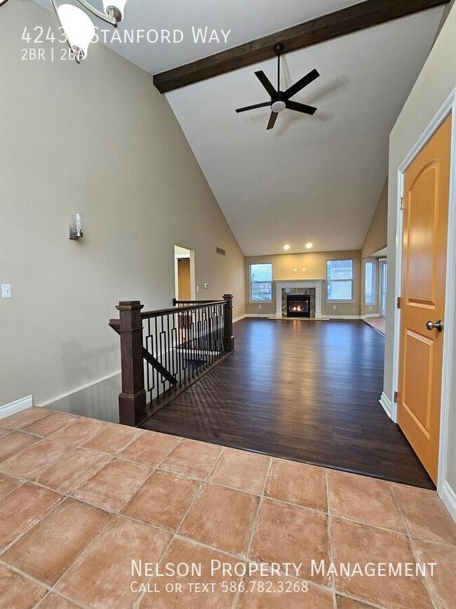 Building Photo - 2 bedrooms, 2 full baths and 2 car garages...