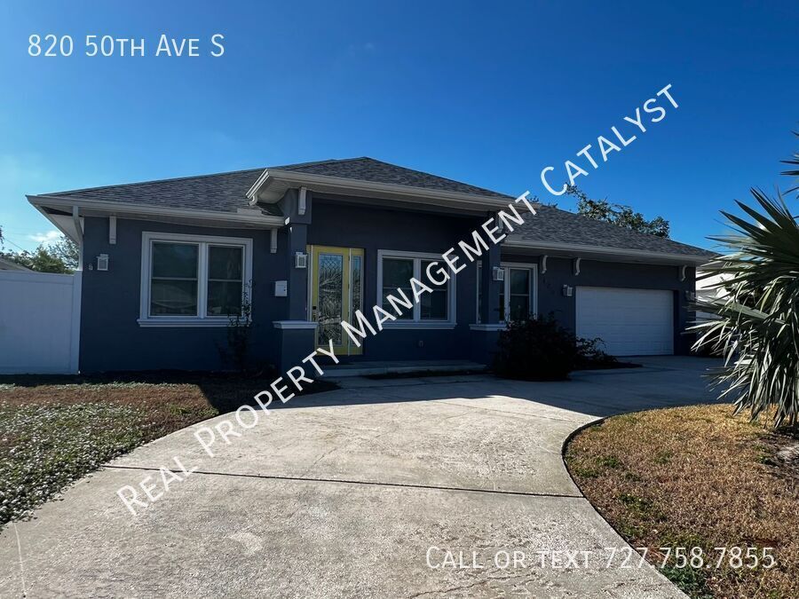 Primary Photo - Amazing 4 bedroom 3 bath open floor plan i...