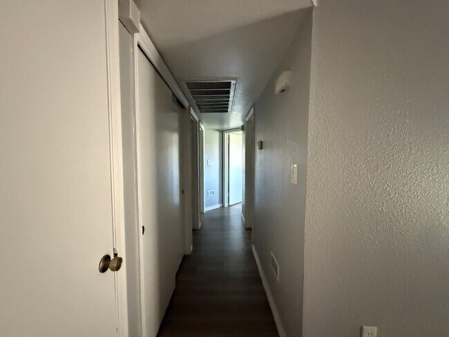 Foto del edificio - 3bd 2ba Tempe Townhouse