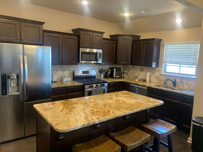 Foto del edificio - 1630 Abbey Ln