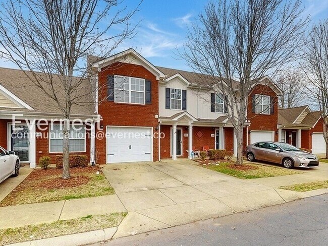 Building Photo - 3-Bed/3-Bath Townhome/Available Soon!