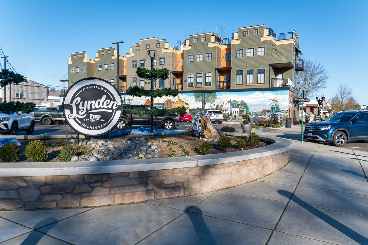 Primary Photo - The Terrace in Historic Downtown Lynden