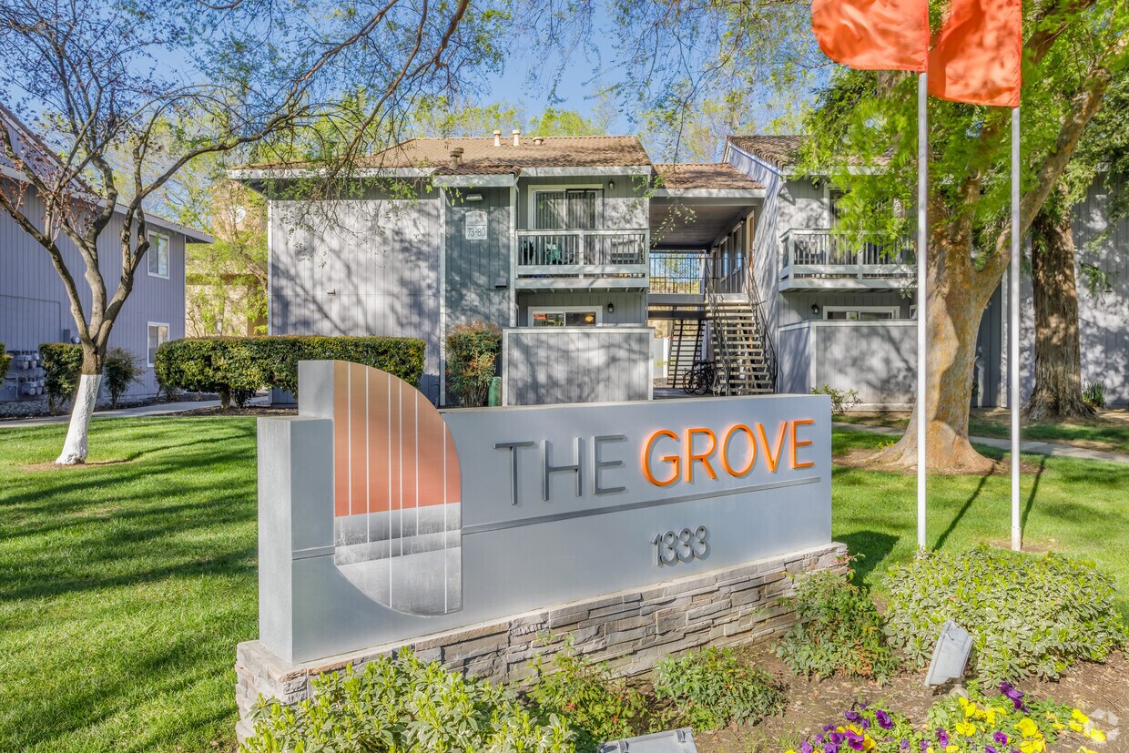 Foto principal - The Grove at Davis