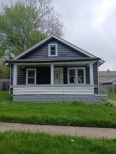 Building Photo - 324 Waldo St