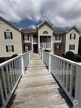Building Photo - 340 Bubble Creek Ct