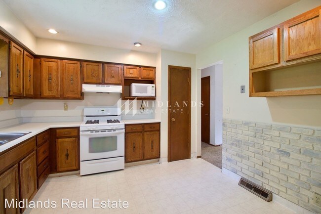 Building Photo - 3 br, 2 bath House - 3311 Duane Ave