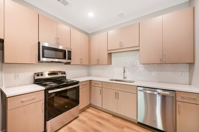 Building Photo - Preston Park Apartments