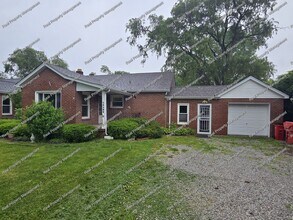 Building Photo - 13135 Schneider St