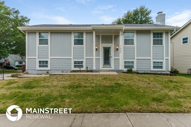 Building Photo - 1437 S Tomahawk Ln