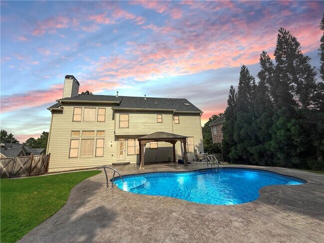 Foto del edificio - 5910 Westcroft Ln