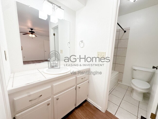 Photo - 909 Cherrywood Lane House
