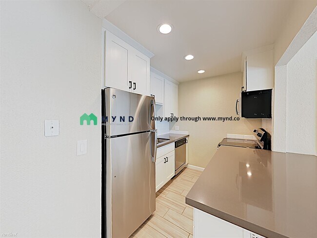Building Photo - 1 br, 1 bath  - 2222 I St Apt 2