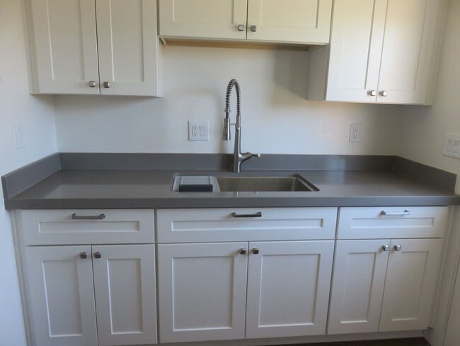 Building Photo - 3bd/1ba Lompoc home