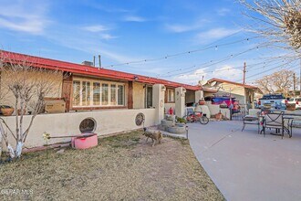 Building Photo - 10540 Socorro Rd