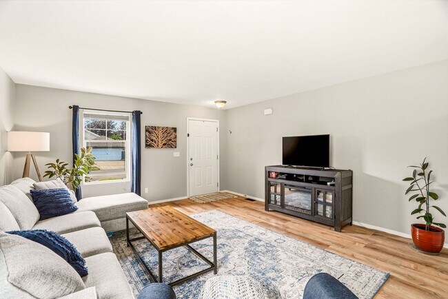 Foto del edificio - Spacious 3BR/3BA Sonata Springs Home | Minutes to Gonzaga & Downtown Spokane