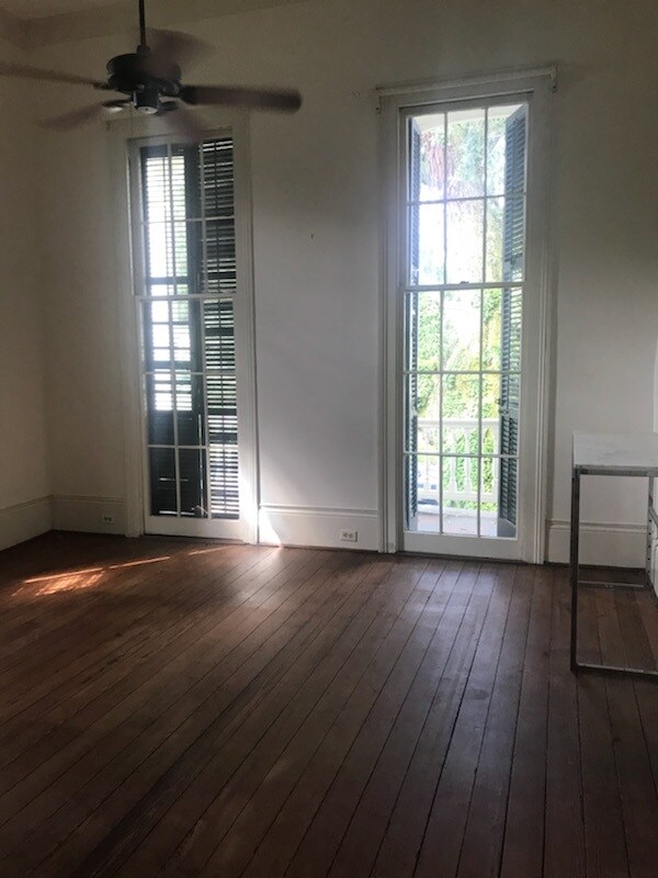 Front room - 7809 Dominican St
