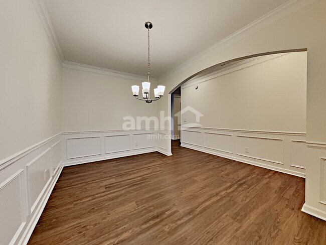 Building Photo - 3145 Yachet Ct SW