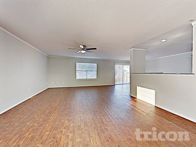 Building Photo - 1817 Wickham Dr