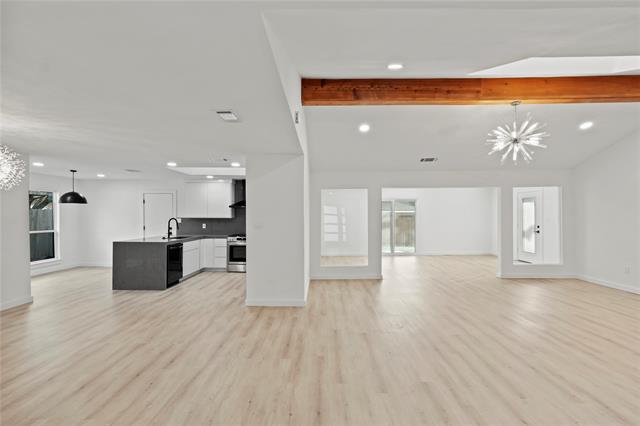 Building Photo - 3704 Grifbrick Dr