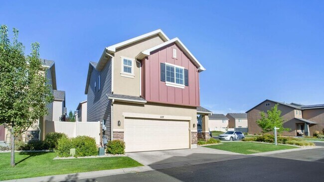 Building Photo - 1127 W Stonehaven Dr