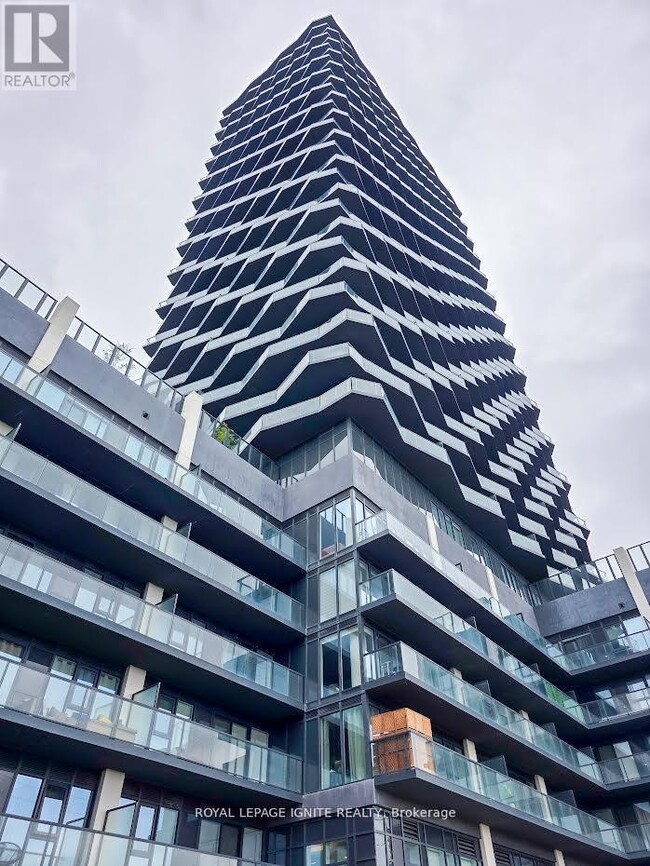 Building Photo - 36 Zorra St