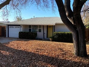 Building Photo - 4817 Hansen Ave