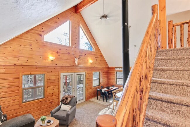 Foto del edificio - 1697 Warren Wagon Rd