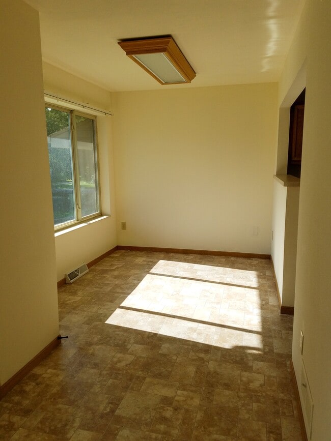 Foto del edificio - 5212 Paulson Rd