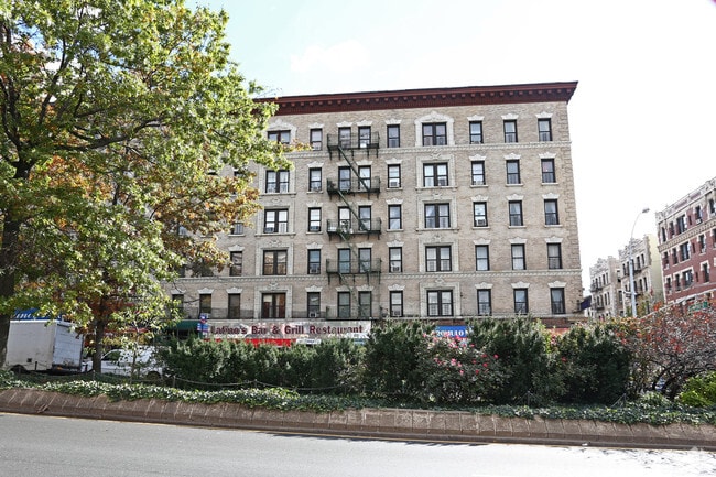 Foto del edificio - 581 W 161st St