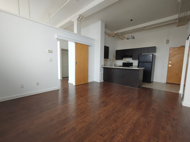 Building Photo - Tiger Lofts Cambridge