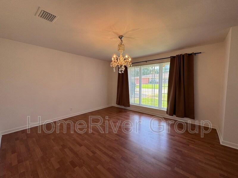 Foto principal - 2907 Caballero Dr
