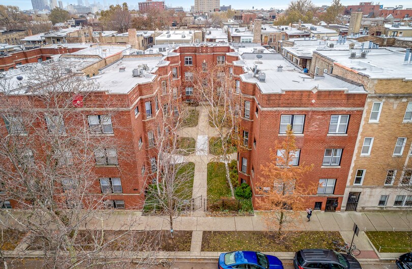 Foto principal - 854 W Cornelia Ave