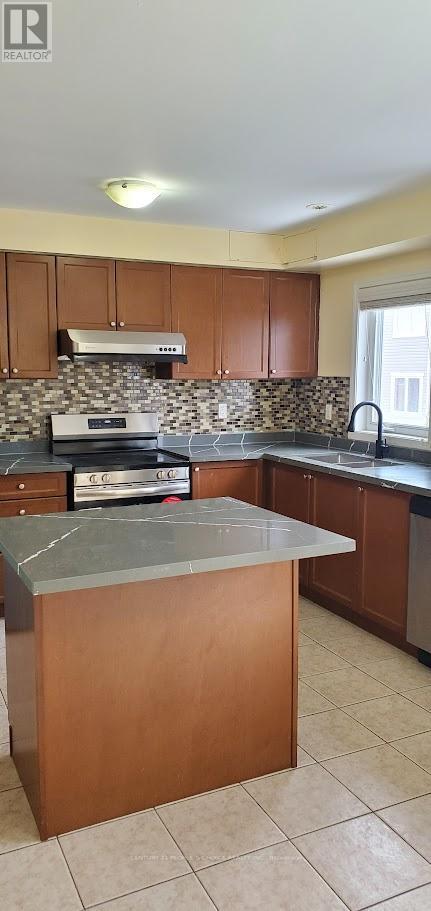 Photo du bâtiment - 59 Betterton Cres