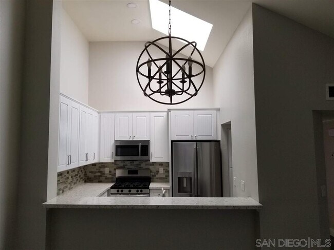 Building Photo - 9933 Scripps Westview Way