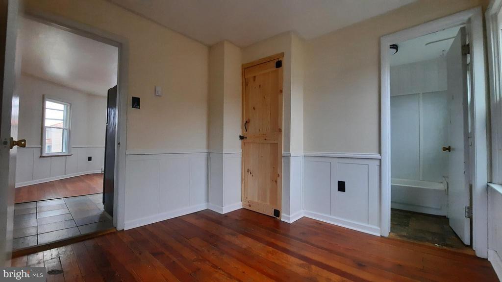 Primary Photo - 203 Cloud St