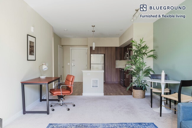 Building Photo - 13403 Newcastle Commons Dr