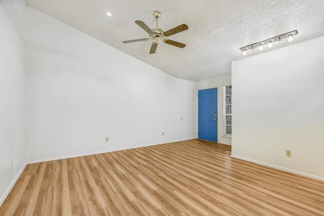 Foto del edificio - 11948 Sunhillow Bend