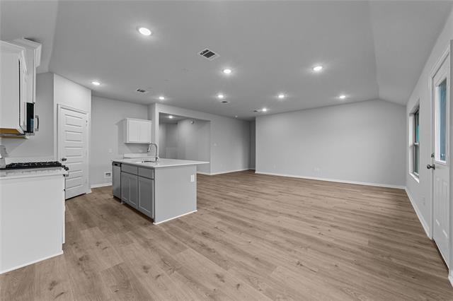 Foto del edificio - 533 Meadow Run Dr