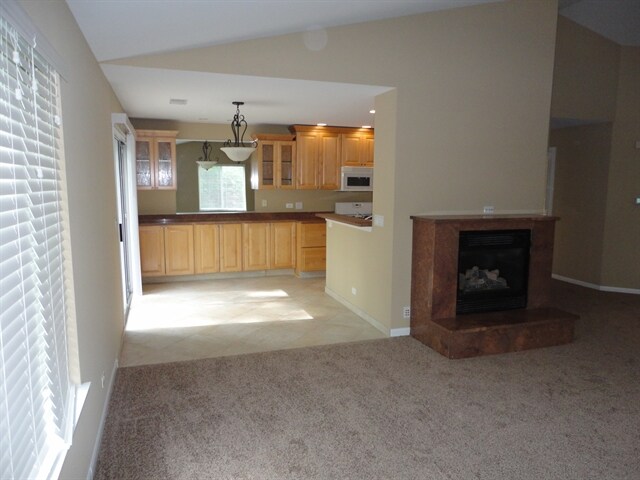 Building Photo - 4369 Waters Edge Dr