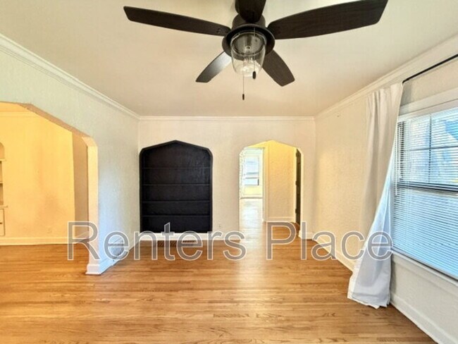 Building Photo - 1531 S Gary Pl