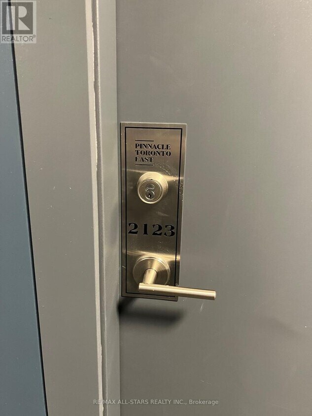 Primary Photo - 3270 Sheppard Ave E