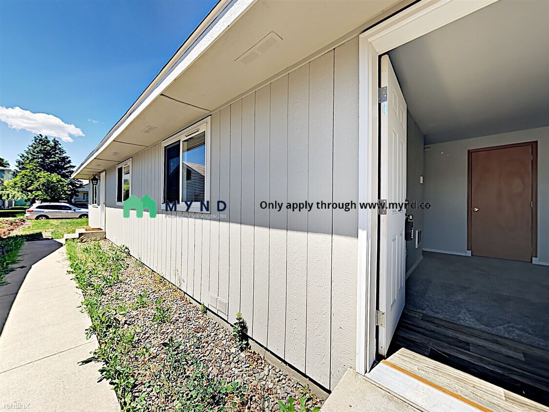 Primary Photo - 907 S 4th Ave