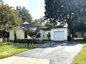 Building Photo - 11702 Kings Ln