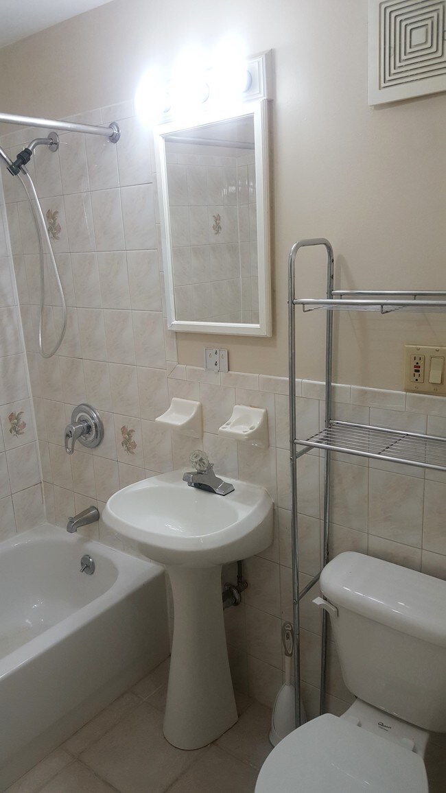 Foto del edificio - 1264 Ryder St