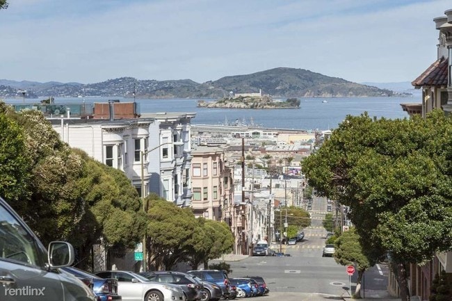 Building Photo - 1380 Lombard St
