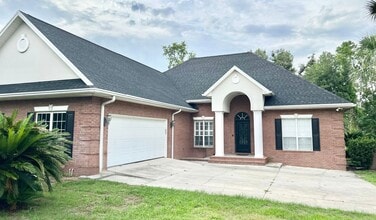 Building Photo - 6677 NW 31st Cir