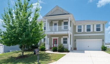 Building Photo - 15747 Reynolds Dr