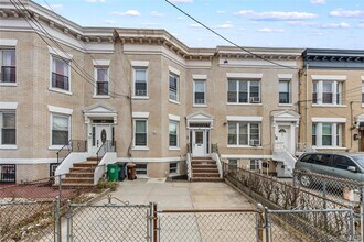 Building Photo - 963 Utica Ave